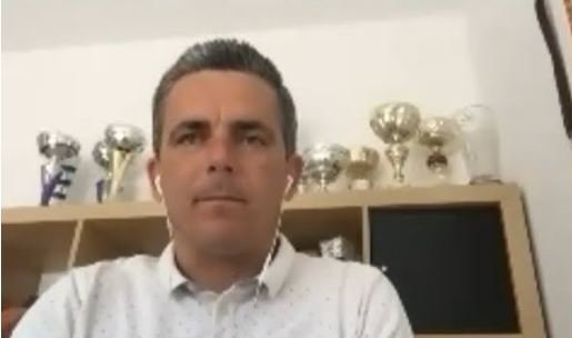 Francis Moya «Rubiales se está envalentonando y no da su brazo a torcer» Francis Moya «Rubiales se está envalentonando y no da su brazo a torcer»
