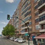 Un joven resulta herido tras intentar apagar un incendio en una vivienda en Cartagena