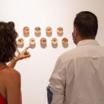 Humor Vítreo acerca al espectador diversas ideas sobre la visión Humor Vítreo acerca al espectador diversas ideas sobre la visión