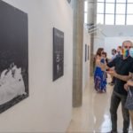 Una exposición fotográfica reivindica la lucha de las mujeres contra la lesbofobia, como referente para nuevas generaciones