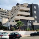 El Ayuntamiento da 24 horas para desalojar tres edificios en La Manga por riesgo de desprendimientos de sus fachadas El Ayuntamiento da 24 horas para desalojar tres edificios en La Manga por riesgo de desprendimientos de sus fachadas