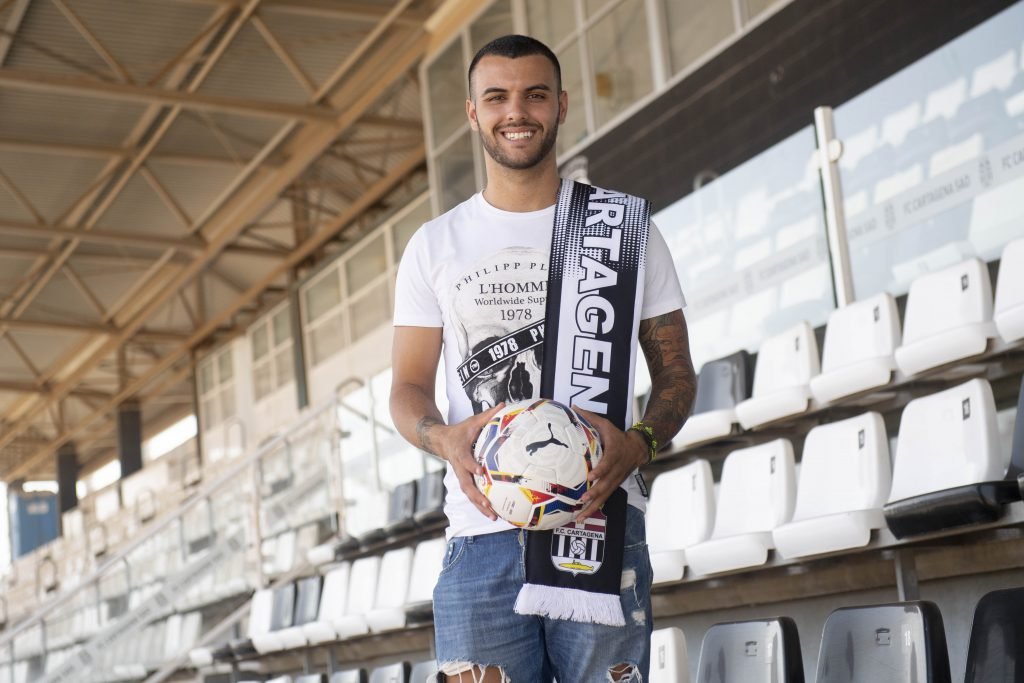 Álex Martín: “En Cartagena me siento como en casa y quiero quedarme muchos años”