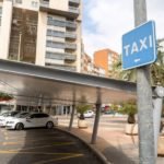 Los taxistas ya pueden solicitar al Ayuntamiento una subvención para colocar mamparas de protección en sus vehículos Los taxistas ya pueden solicitar al Ayuntamiento una subvención para colocar mamparas de protección en sus vehículos