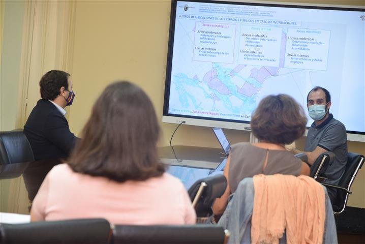 Investigadores de la UPCT analizan soluciones para reducir el impacto de las inundaciones en los entornos urbanos del Mar Menor Investigadores de la UPCT analizan soluciones para reducir el impacto de las inundaciones en los entornos urbanos del Mar Menor