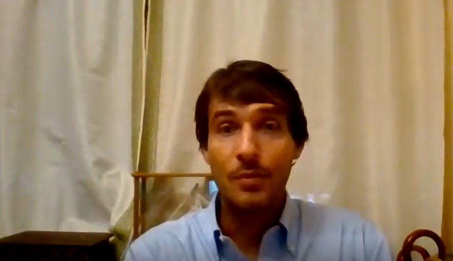 Javier Marco: «La experiencia en el Cartagena me cogió muy joven y con el master recién estrenado» Javier Marco: «La experiencia en el Cartagena me cogió muy joven y con el master recién estrenado»