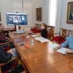 El Ayuntamiento suspende actividades culturales, cierra los parques infantiles y limita el horario de Puerto de Culturas