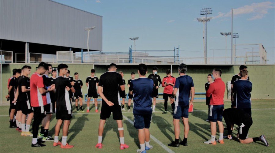 El FC Cartagena ‘B’ inicia la competición oficial con muchas novedades. El FC Cartagena ‘B’ inicia la competición oficial con muchas novedades.