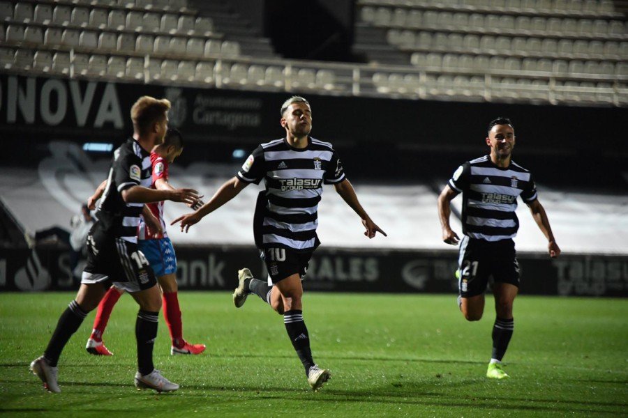 Elady y Álex Gallar le dan al FC Cartagena la primera victoria en Liga (2-1) Elady y Álex Gallar le dan al FC Cartagena la primera victoria en Liga (2-1)