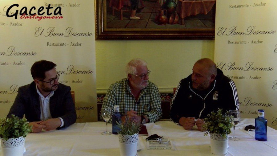 Tertulia con Paco Belmonte y Manolo Breis en Asador El Buen Descanso