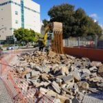 Infraestructuras trabaja en el acondicionamiento del acceso al colegio Mastia