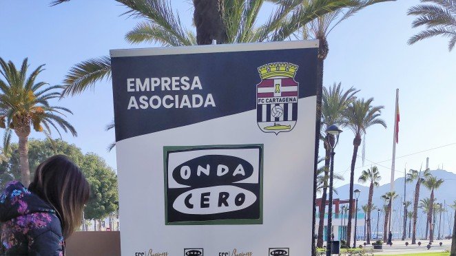 FCC | Business, junto con HORNO SAN CRISTÓBAL Y CONFITERÍA GALLEGO, participa en la campaña solidaria “Por una navidad más dulce”