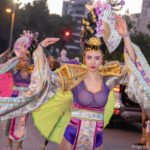 La alcaldesa anima a ciudadanos y comerciantes a vivir el Carnaval cartagenero engalanando la ciudad La alcaldesa anima a ciudadanos y comerciantes a vivir el Carnaval cartagenero engalanando la ciudad