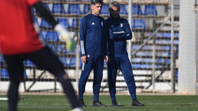 El técnico Pepe Aguilar vuelve a dirigir el banquillo del filial albinegro