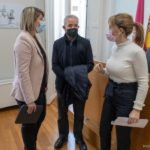 El Ayuntamiento y el Circuito de Velocidad fijan un calendario de actuaciones para regularizar la actividad respetando el descanso vecinal El Ayuntamiento y el Circuito de Velocidad fijan un calendario de actuaciones para regularizar la actividad respetando el descanso vecinal