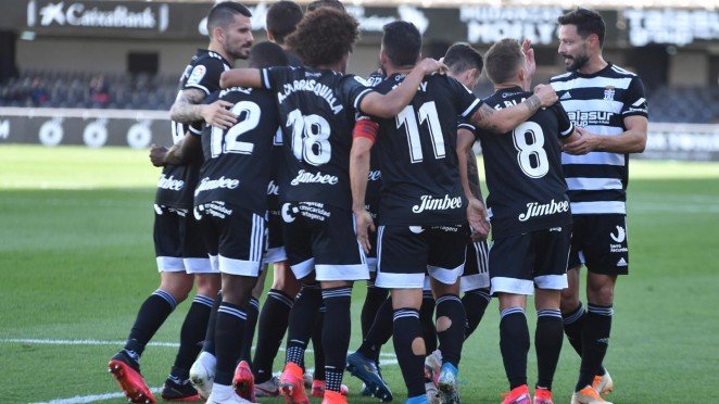El FC Cartagena suma un trabajado punto ante uno de los aspirantes al ascenso