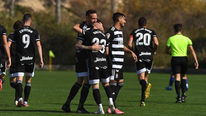 El FC Cartagena empata ante el CSKA en un amistoso disputado en Campoamor (1-1)