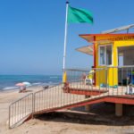 Cinco puestos de salvamento abren este martes