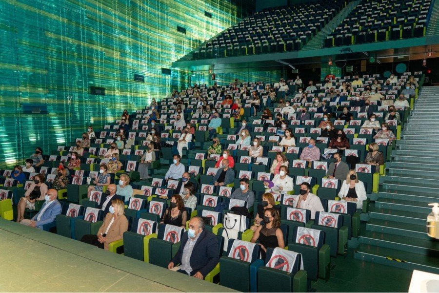 171 administrativos y educadores toman posesión en el Ayuntamiento de Cartagena mediante promoción interna