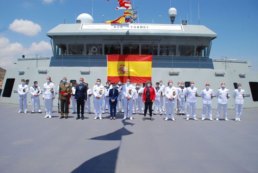 La Armada recibe el buque de Transporte Logístico del Ejército de Tierra ‘Ysabel’ La Armada recibe el buque de Transporte Logístico del Ejército de Tierra ‘Ysabel’