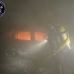 Intoxicados por humo dos hombres cuando intentaban apagar un incendio en el sótano de un edificio Intoxicados por humo dos hombres cuando intentaban apagar un incendio en el sótano de un edificio