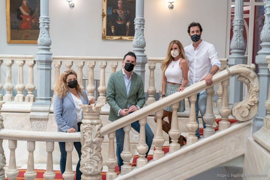 La comedia ‘Hongos’, el próximo sábado en el Teatro Circo Apolo de El Algar La comedia ‘Hongos’, el próximo sábado en el Teatro Circo Apolo de El Algar