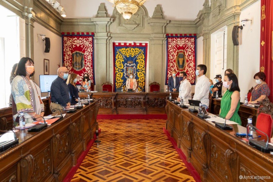 La Corporación recuerda con un minuto de silencio al ex presidente de Carthagineses y Romanos, Juan José García La Corporación recuerda con un minuto de silencio al ex presidente de Carthagineses y Romanos, Juan José García