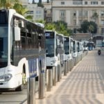 El Ayuntamiento renueva la quinta parte de los autobuses urbanos con diez unidades menos contaminantes y más eficientes El Ayuntamiento renueva la quinta parte de los autobuses urbanos con diez unidades menos contaminantes y más eficientes