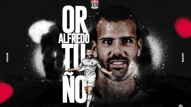 Ortuño, un rematador con mucho trabajo y gol para reforzar el ataque