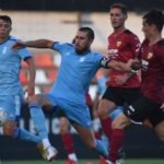 El Cartagena pierde (3-2) ante el Valencia dejando una gran imagen