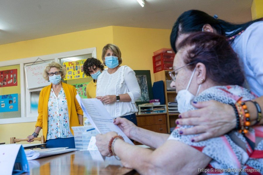 El Ayuntamiento de Cartagena acompaña a las familias de AFAL en el Día Mundial del Alzheimer