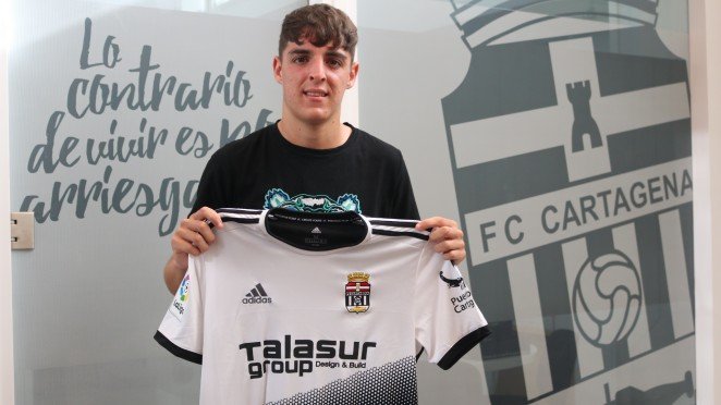 Neskes continuará ligado al FC Cartagena hasta 2024