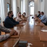 El Ayuntamiento anuncia a los vecinos del Barrio de la Concepción que en un mes se abrirá al tráfico la calle Peroniño