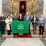 Cartagena gana la Bandera Verde de Ecovidrio por su compromiso con la sostenibilidad y el reciclaje de vidrio en verano