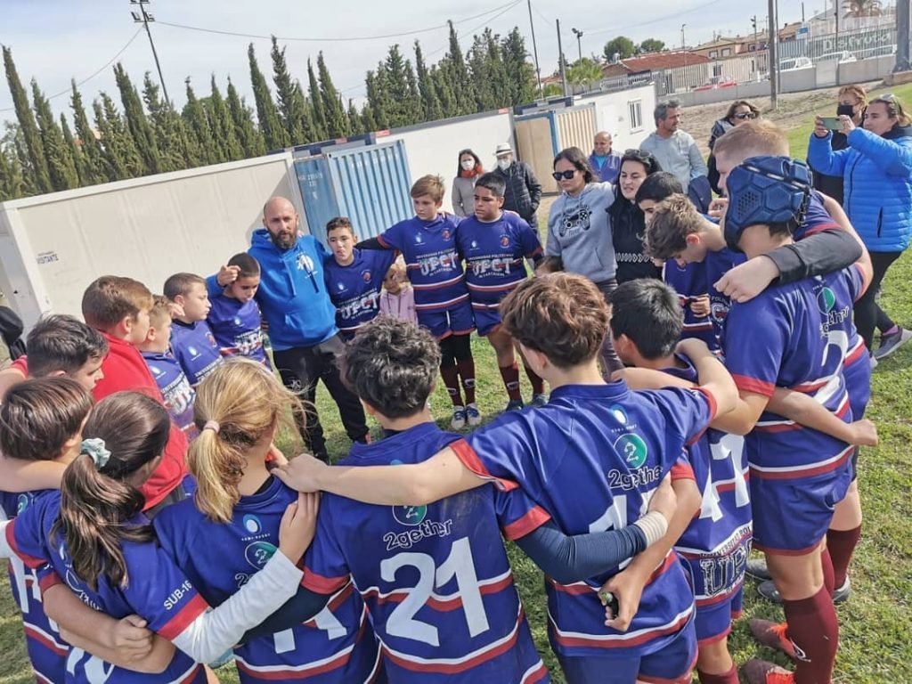 Victoria del masculino y empate del femenino para el Club Rugby Universitario Cartagena