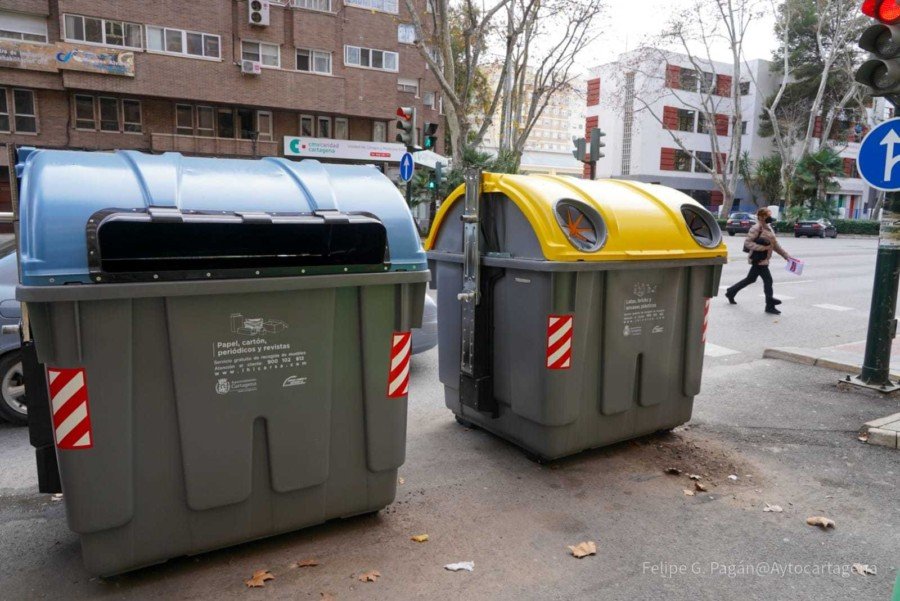 Cartagena renueva más de 450 contenedores de basura en el municipio