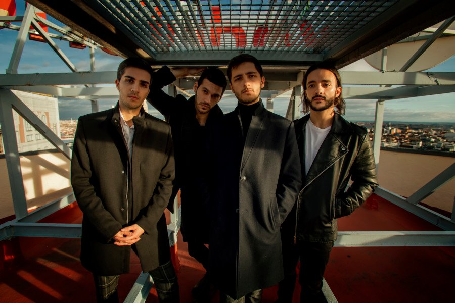 Arde Bogotá y Río Viré ofrecen un concierto solidario en acústico en el patio del antiguo CIM el 27 de febrero Arde Bogotá y Río Viré ofrecen un concierto solidario en acústico en el patio del antiguo CIM el 27 de febrero