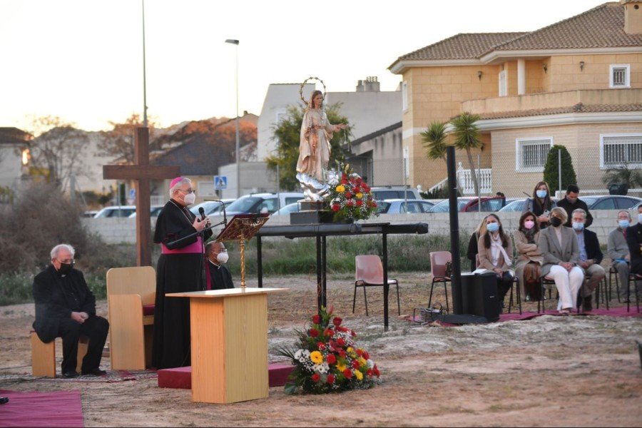 El Polígono de Santa Ana tendrá una nueva Iglesia en un plazo máximo de dos años El Polígono de Santa Ana tendrá una nueva Iglesia en un plazo máximo de dos años