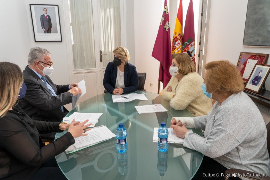 Nace en Cartagena una asociación nacional en defensa de los pensionistas Nace en Cartagena una asociación nacional en defensa de los pensionistas
