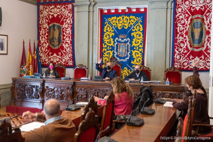 La Comisión de Sugerencias y Reclamaciones se reúne para dar cuenta de las peticiones ciudadanas en torno a los servicios municipales La Comisión de Sugerencias y Reclamaciones se reúne para dar cuenta de las peticiones ciudadanas en torno a los servicios municipales