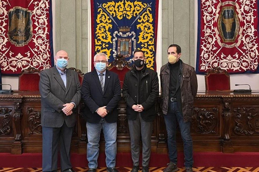 Cartagena y Alicante estrechan sus lazos históricos gracias a su pasado común en torno a Alfonso X El Sabio Cartagena y Alicante estrechan sus lazos históricos gracias a su pasado común en torno a Alfonso X El Sabio