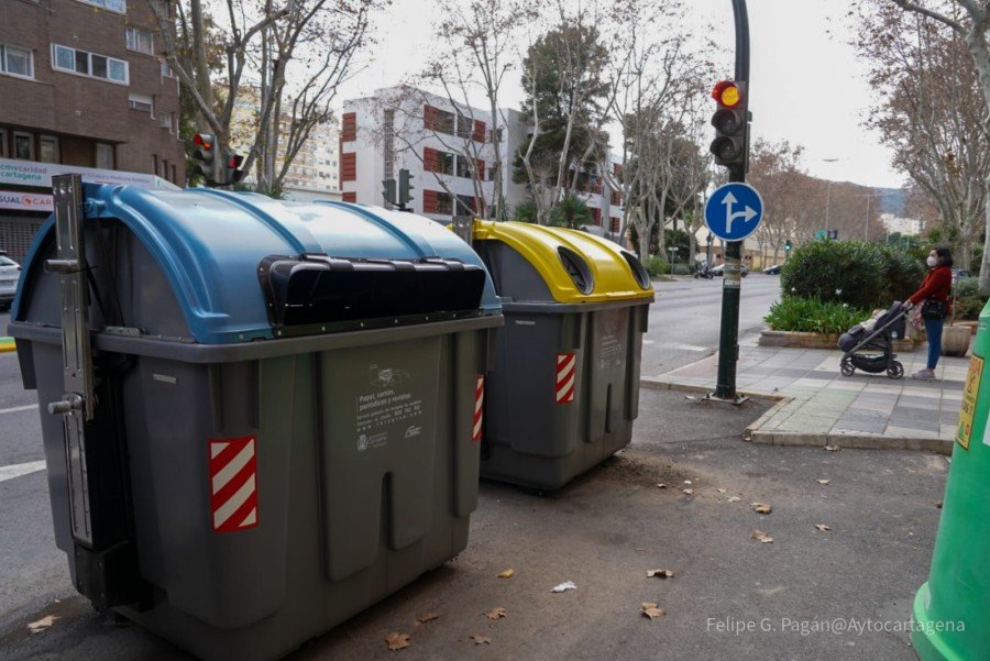 Lhicarsa renueva otros 125 contenedores de residuos sólidos urbanos en el municipio Lhicarsa renueva otros 125 contenedores de residuos sólidos urbanos en el municipio