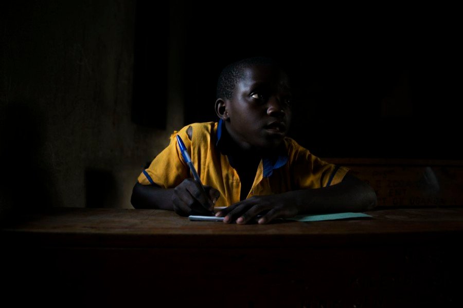 El Premio Mandarache programa en abril la exposición Indestructibles, basada en el libro de Xavier Aldekoa