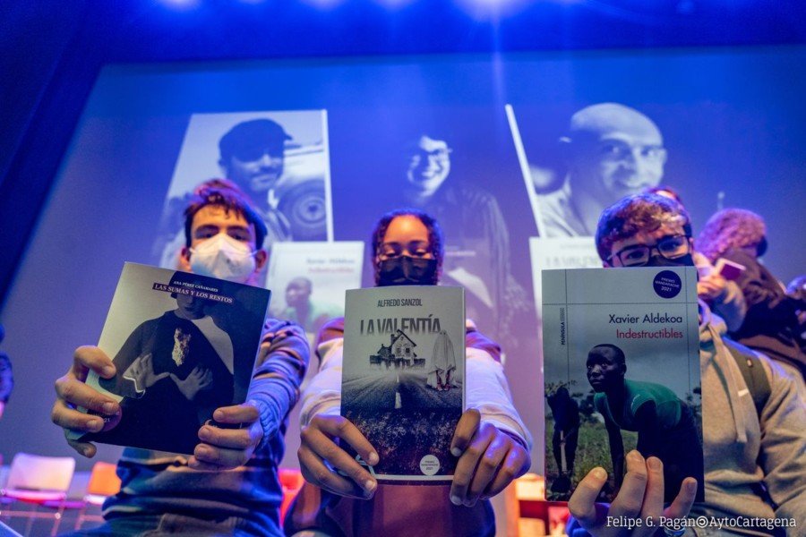 Arrancan las votaciones de los Premios Mandarache y Hache 2022