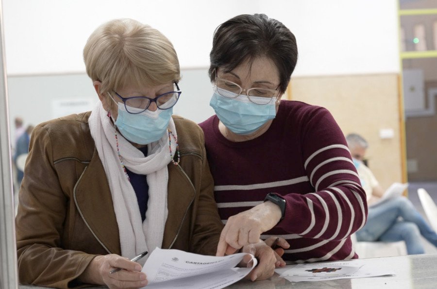 Cerca de 400 personas y más de 90 asociaciones y colectivos se han implicado ya en el diseño de la Cartagena del futuro