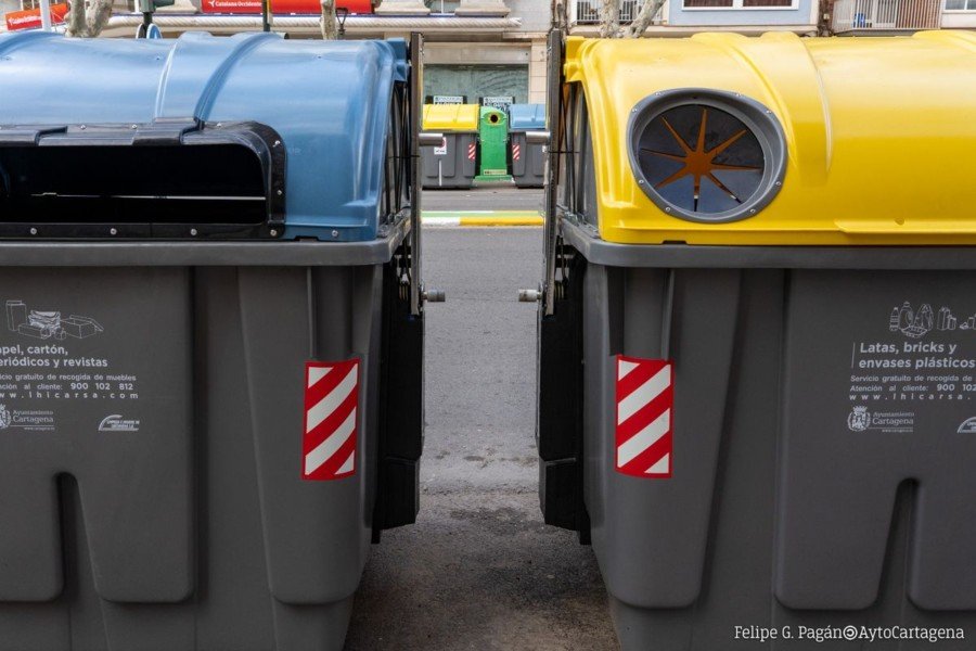 Cartagena recoge en el primer trimestre un 32% más de cartón que la media regional Cartagena recoge en el primer trimestre un 32% más de cartón que la media regional