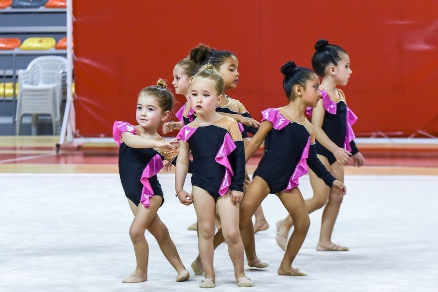 El Palacio de Deportes acoge la Competición Escolar de Conjuntos en la modalidad de Gimnasia Rítmica Deportiva