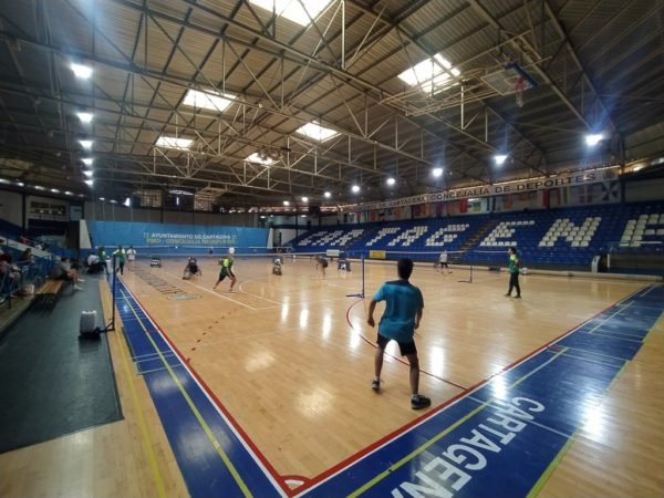 La vuelta del bádminton al pabellón central, un éxito organizativo y cargado de medallas La vuelta del bádminton al pabellón central, un éxito organizativo y cargado de medallas