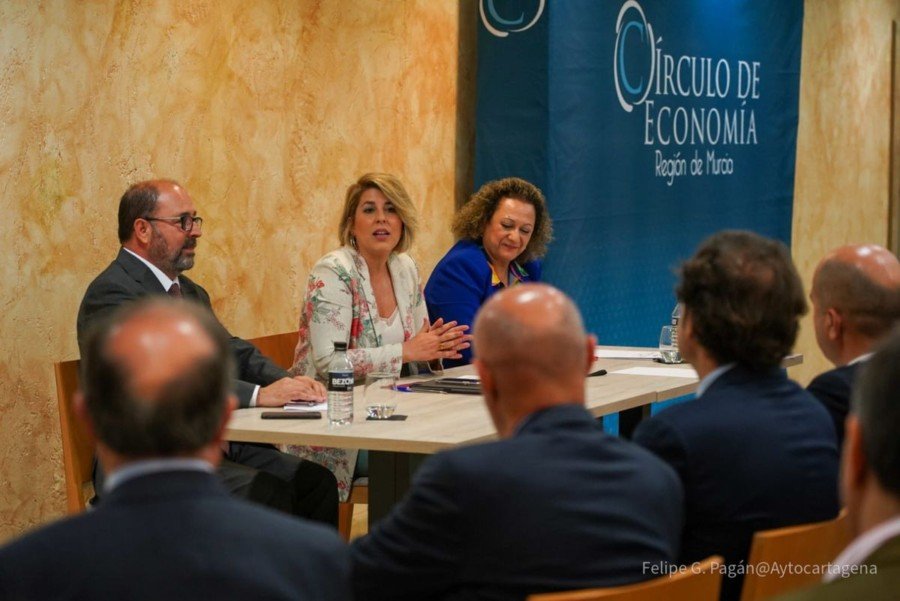 El gobierno municipal pide que se concrete con urgencia el proyecto de llegada  de la alta velocidad