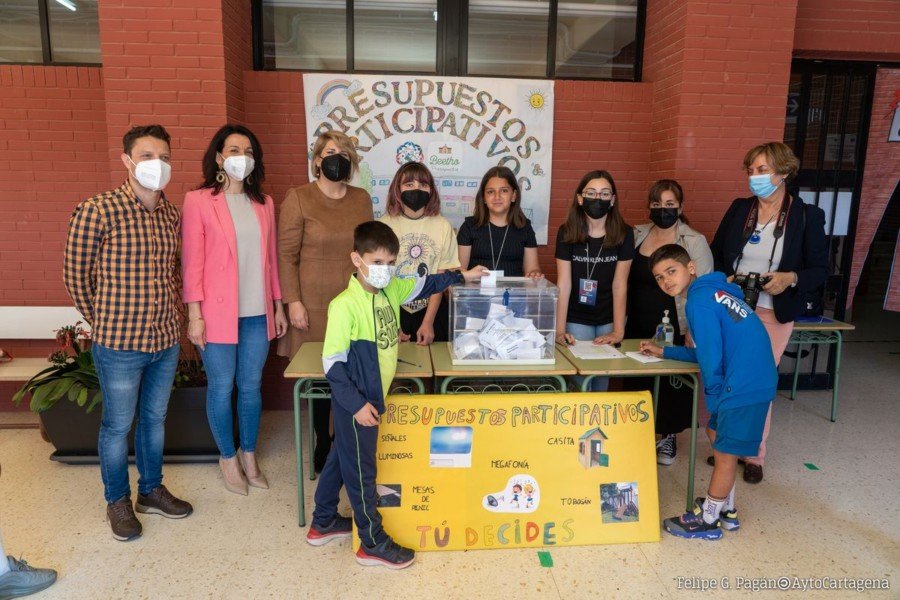 Más de 18 mil estudiantes están llamados a votar los presupuestos participativos en sus centros educativos