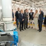 La alcaldesa inaugura la nueva planta de pinturas industriales de TKROM en Cabezo Beaza La alcaldesa inaugura la nueva planta de pinturas industriales de TKROM en Cabezo Beaza